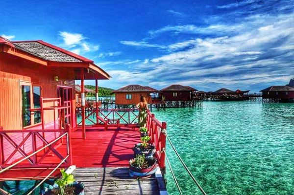 maratua paradise resort (trover.com) 