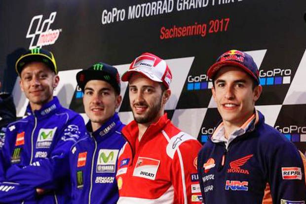 Dari kiri ke kanan Valentino Rossi-Maverick Vinales-Andrea Dovizioso-Marc Marquez di MotoGP 2017. (Foto-Istimewa)