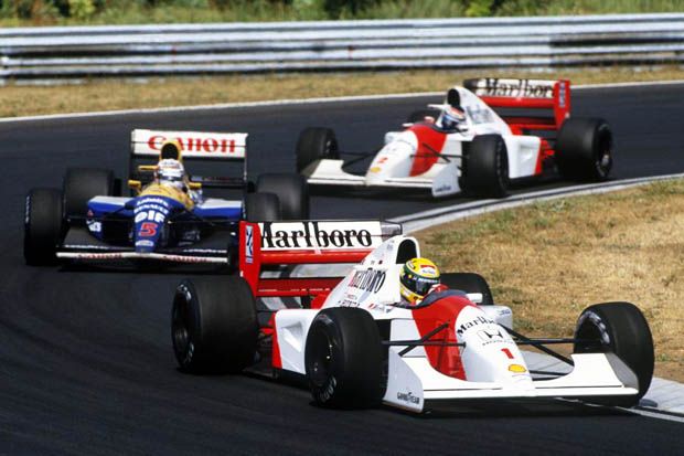 Duel sengit McLaren Honda (depan) vs Williams Renault di F1 awal 90-an. (Foto-autocar.co.uk)