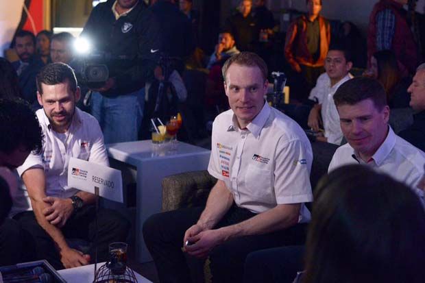 Jari-Matti Latvala (tengah) di sesi jumpa pers jelang seri II WRC 2017 Reli Meksiko. (Foto-twitter)