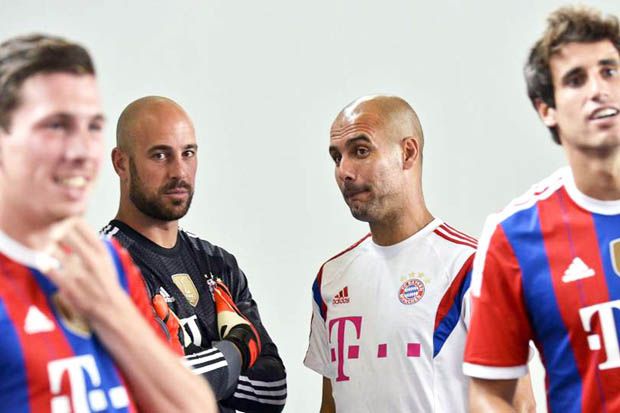 Pepe Reina dan Josep Guardiola semasa di Bayern Muenchen. (Foto-footballstar)
