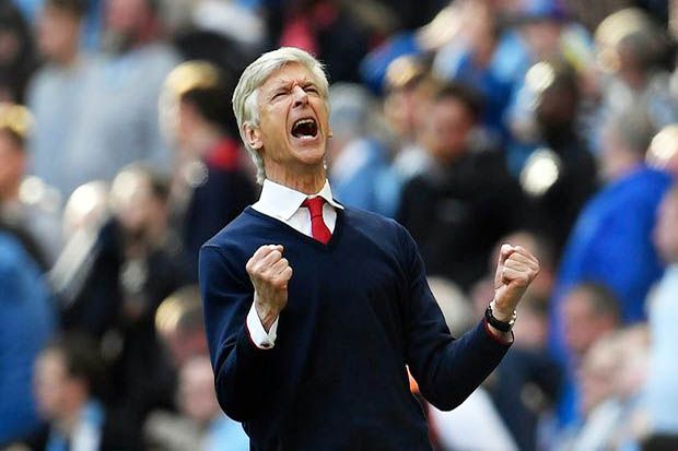 Selebrasi Arsene Wenger usai Arsenal mengalahkan Manchester City di semifinal Piala FA 2016-2017. (Foto-BBC.co.uk)