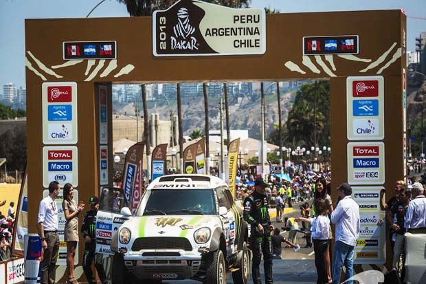 Seremonial start Reli Dakar 2013 di Peru. (Foto-Motorsport)