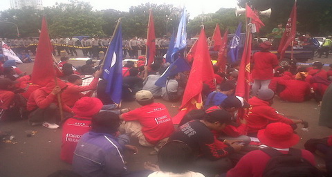 Mantan wartawati Metro TV orasi di aksi buruh