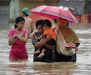 Korban banjir Jakarta terserang penyakit