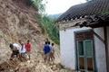 10 rumah tertimbun longsor di Bogor