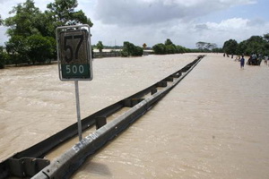 Banjir di Tol Ciujung capai 1 meter