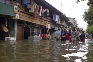 Pengungsi banjir Tubagus Angke belum dapat bantuan