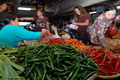 Pedagang Pasar Kembang curhat ke Didik Mulyana