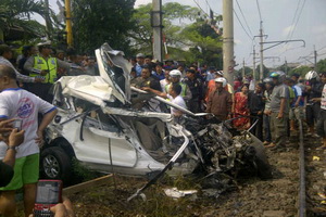 Kecelakaan kereta di Bintaro, diduga salah tukang parkir
