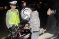 Razia kendaraan, polisi tangkap pengguna ganja