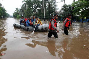 Tangerang dikepung banjir