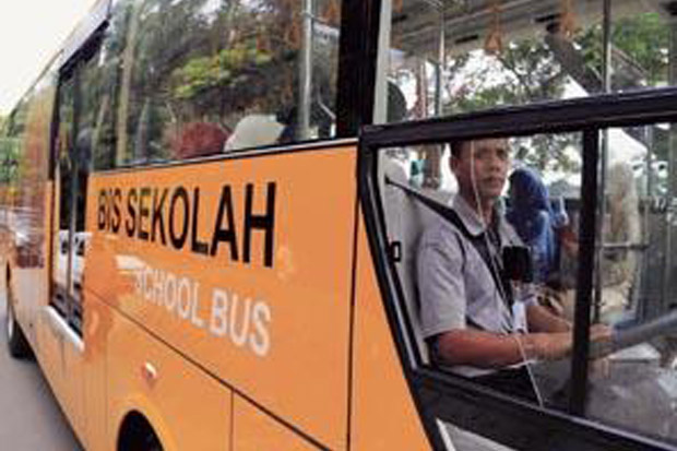 Gaji Telat, Sopir Bus Sekolah Mogok Operasi