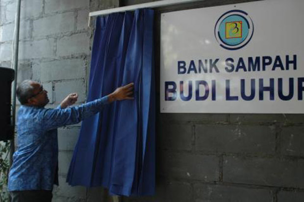 UBL Kelola Bank Sampah