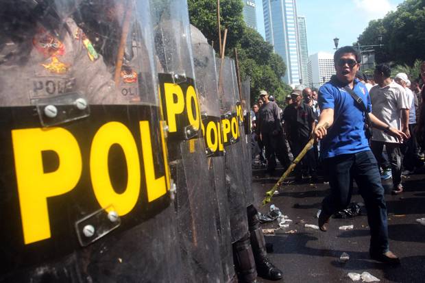 Ratusan Polisi Disiagakan di Gedung DPRD dan Balai Kota DKI