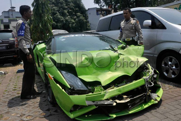 Polisi: Lamborghini Hotman Tak Sentuh Mobil Boks