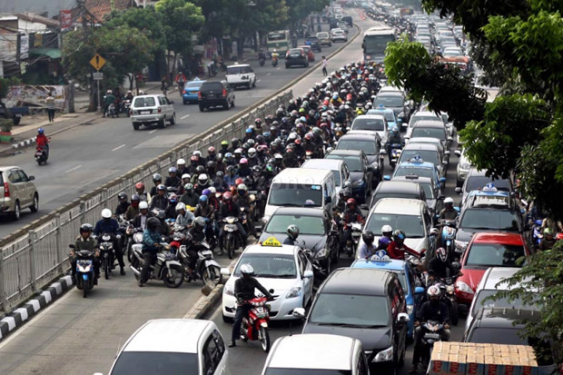 Pelarangan Motor Melintas MH Thamrin-Medan Merdeka Barat
