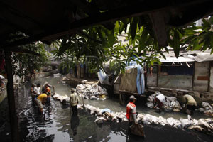 Drainase di Jakarta Belum Berfungsi Maksimal