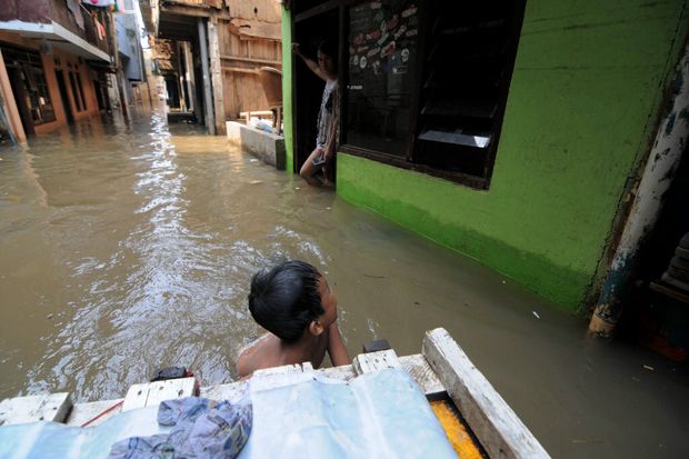 Bekasi Siagakan 38 Pompa Hadapi Banjir