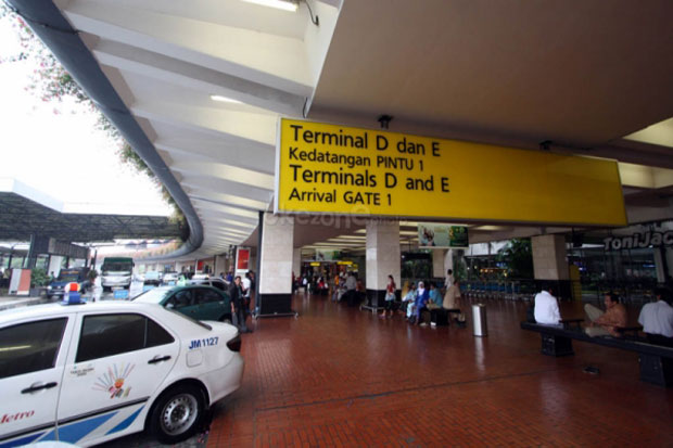 Taksi Gelap di Bandara Soetta Akan Dilegalkan