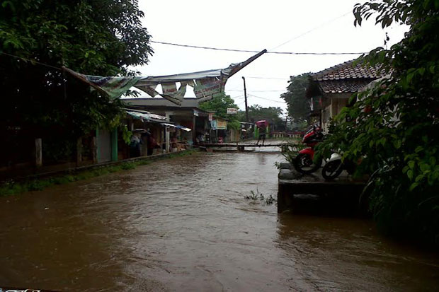 Kalibaru Citayam Meluap, Warga Depok Kebanjiran