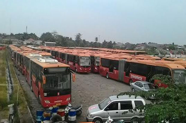 Transjakarta Terbakar, Pengelola Harus Periksa Kelayakan Bus