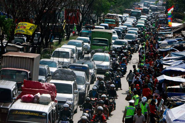 Jakarta Semakin Macet, Pemerintah Terkesan Pasrah