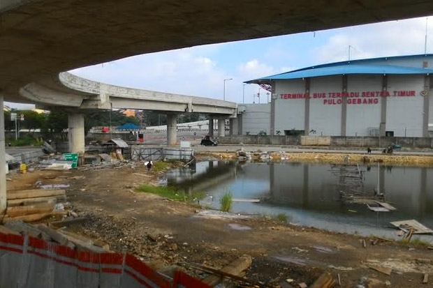 Wali Kota Jaktim Tinjau Kesiapan Terminal Pulogebang
