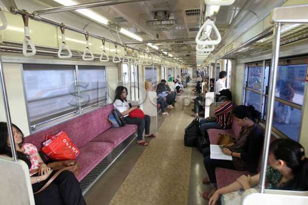 Commuter Line Sering Terlambat, Penumpang Bisa Ajukan Class Action
