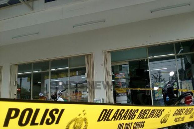 Gasak Motor, Perampok Tembak Pengunjung Minimarket di Depok