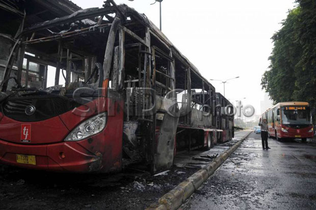 Sebelum Terbakar, Bus Transjakarta Sempat Disemprot APAR