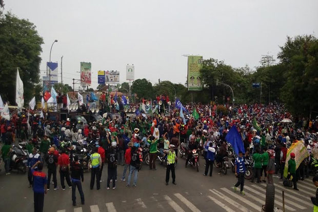500 Buruh Depok Akan Berdemo di Jakarta