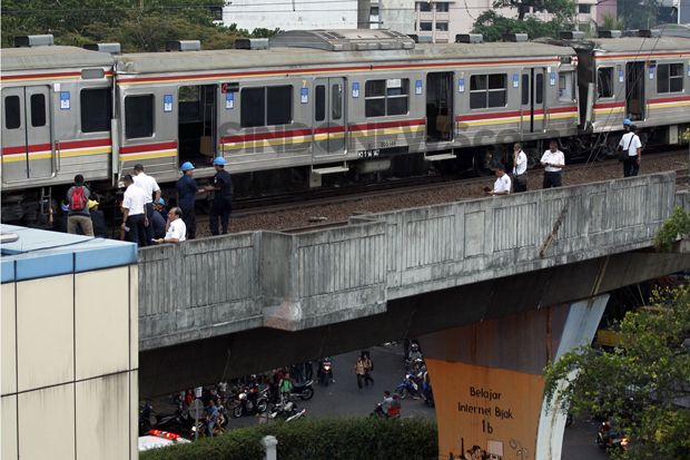 PT KCJ Biayai Perawatan Korban Tabrakan Commuter Line