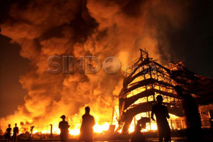 Ruko di Plaza Pondok Indah Hangus Terbakar