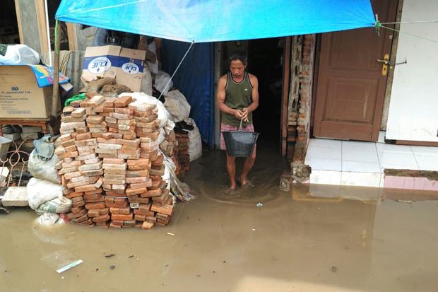 Kampung Pulo Ternyata Masih Kebanjiran
