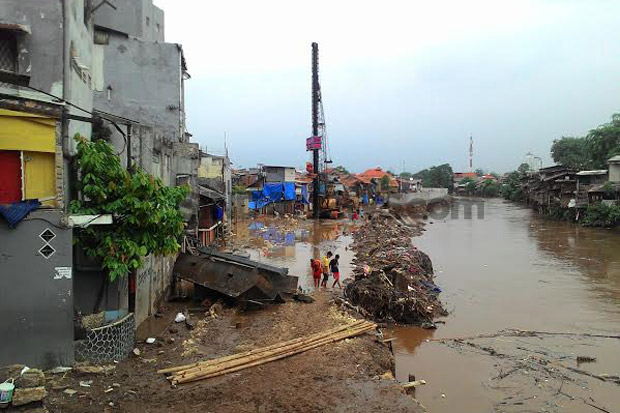Banjir, Begini Kondisi Kampung Pulo Sore Ini