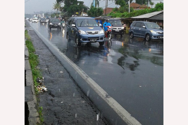 Satu Arah, Jalur Puncak Menuju Jakarta Lancar