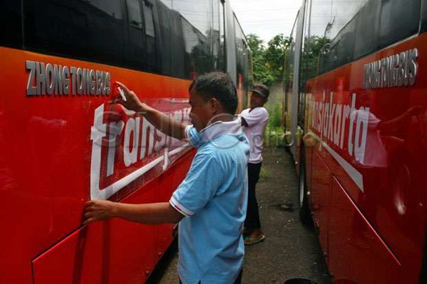 DKI Tunda Bangun Dua Koridor Transjakarta