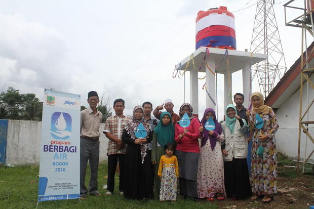 PKPU-KMMI Abu Dhabi Resmikan Program Berbagi Air di Desa Situ Udik