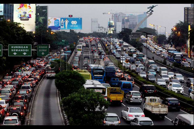 Jalan Layang Semanggi Solusi Jangka Pendek Urai Kemacetan