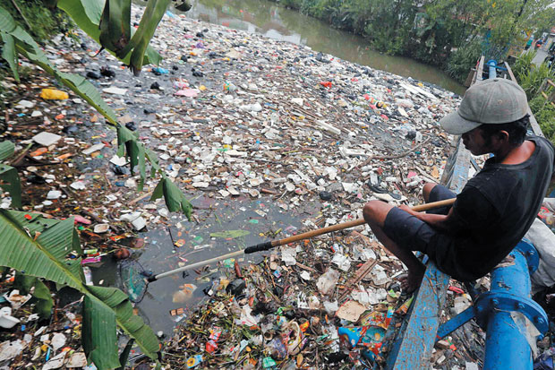 Volume Sampah Banyak, Kota Depok Kekurangan Truk Sampah