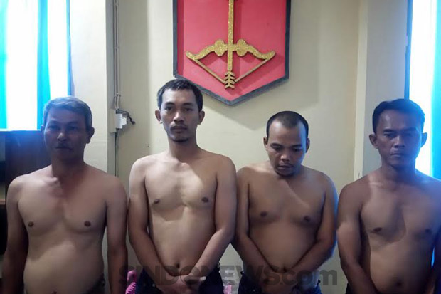 Catut Nama Kapolsek Tebet, Empat Preman Dibekuk Polisi