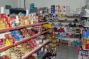 Ratusan Minimarket di Jakarta Barat Salahi Aturan