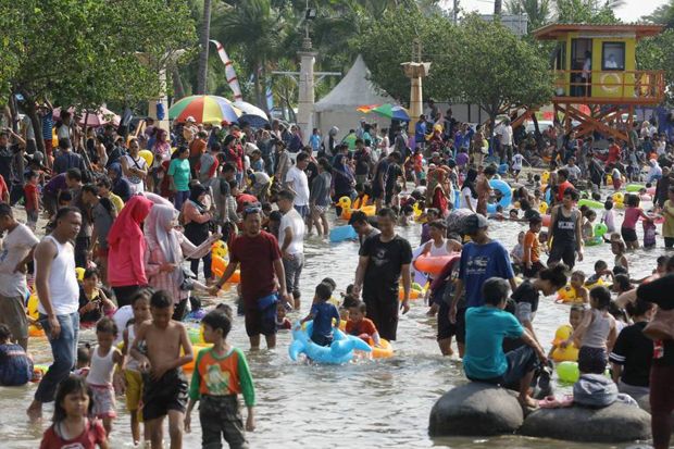 245 Ribu Orang Serbu Tempat Wisata di Jakarta