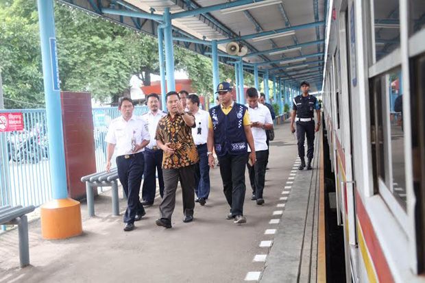 Kerap Bikin Kemacetan, Pintu Keluar Stasiun Tangerang Diubah