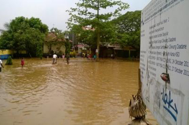 Hujan, Sejumlah Wilayah di Kota Tangerang Banjir