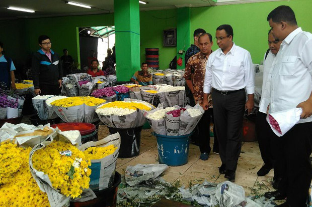 Kunjungi Pasar Rawa Belong, Anies Tertarik Gelar Festival Bunga di Jakarta