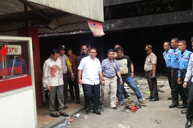 DPR Persilakan Korban Kebakaran Pasar Senen Datangi Senayan