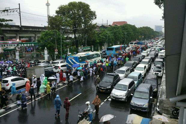 Ada Aksi 112, Rute Bus Transjakarta Dialihkan