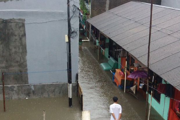 Banjir Landa Jakarta, Kali Karet Siaga Satu